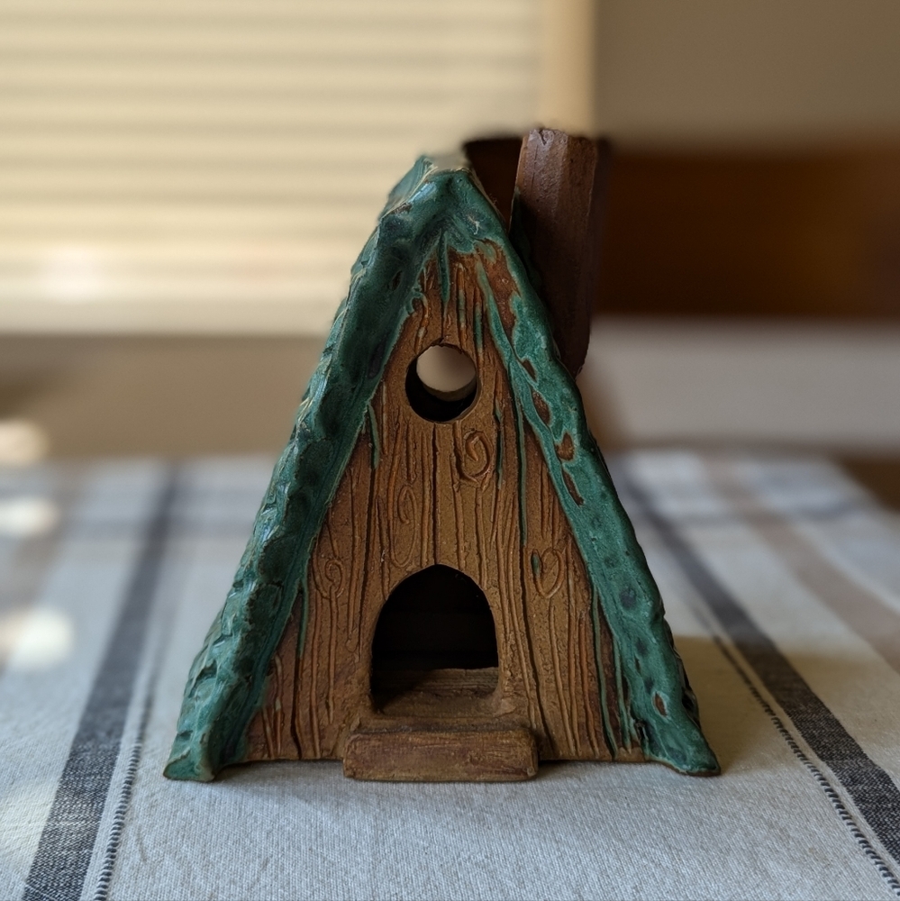 Pitch Pine Pottery - A-Frame Incense Cabin